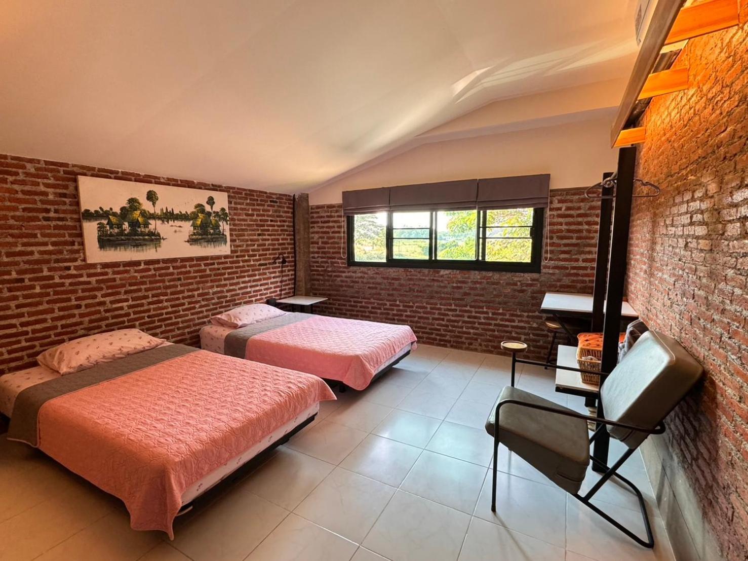SuanGlangNa Homestay Phrae Bilik gambar